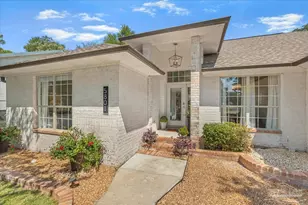 5801 Red Cedar St, Pensacola, FL 32507 - Photo 5