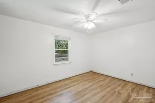 5476 Oakshire Rd, Milton, FL 32570 - Photo 17