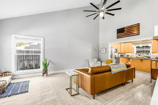 808 Willow St, Destin, FL 32541 - Photo 13