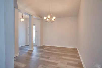 2029 Shadow Lake Dr, Gulf Breeze, FL 32563 - Photo 7