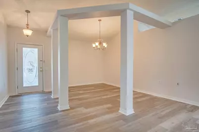 2029 Shadow Lake Dr, Gulf Breeze, FL 32563 - Photo 5