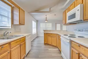 2029 Shadow Lake Dr, Gulf Breeze, FL 32563 - Photo 13