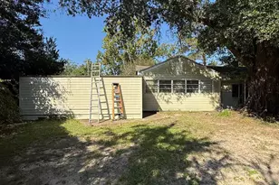 32 Bertram St, Pensacola, FL 32506 - Photo 25