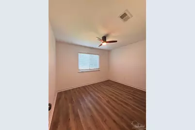 1012 Great Oaks Dr, Gulf Breeze, FL 32563 - Photo 11