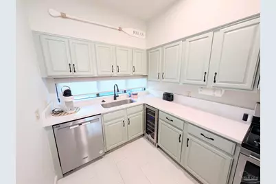 1390 Ft Pickens Rd #124, Pensacola Beach, FL 32561 - Photo 11