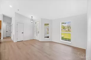 2215 Blue Lake Dr, Pensacola, FL 32506 - Photo 9