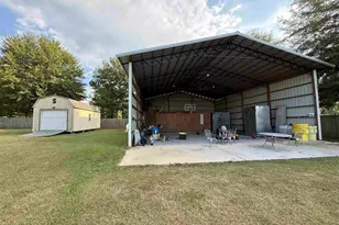 2657 Stafford Farm Blvd, Jay, FL 32565 - Photo 3