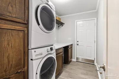 9772 Misty Meadow Ln, Navarre, FL 32566 - Photo 37