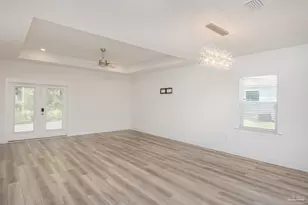 874 Windhill Dr, Cantonment, FL 32533 - Photo 3