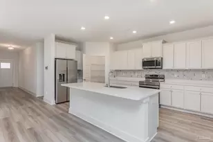 874 Windhill Dr, Cantonment, FL 32533 - Photo 5