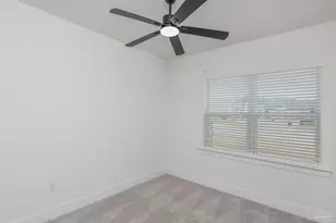 874 Windhill Dr, Cantonment, FL 32533 - Photo 17