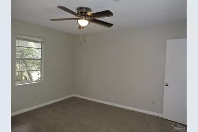 1498 John Caroll Dr, Pensacola, FL 32504 - Photo 15