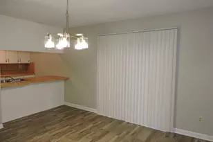 1498 John Caroll Dr, Pensacola, FL 32504 - Photo 5