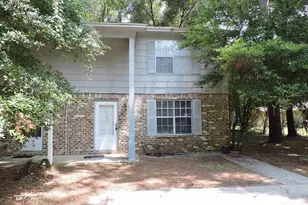 1498 John Caroll Dr, Pensacola, FL 32504 - Photo 1