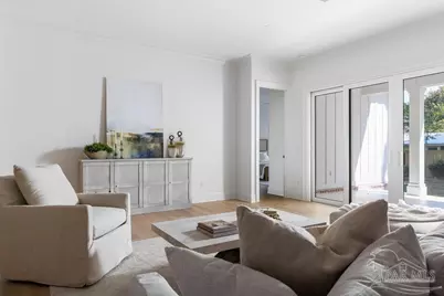 1611 E Gadsden St, Pensacola, FL 32501 - Photo 9