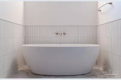 1611 E Gadsden St, Pensacola, FL 32501 - Photo 21