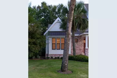 1611 E Gadsden St, Pensacola, FL 32501 - Photo 5