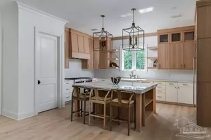 1611 E Gadsden St, Pensacola, FL 32501 - Photo 13