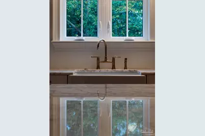 1611 E Gadsden St, Pensacola, FL 32501 - Photo 49