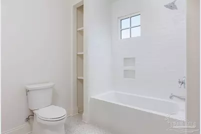 1611 E Gadsden St, Pensacola, FL 32501 - Photo 37
