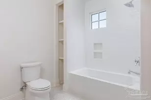 1611 E Gadsden St, Pensacola, FL 32501 - Photo 37