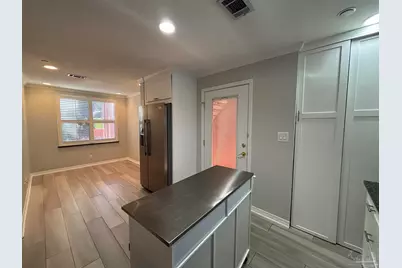 2007 Gadsden St #103, Pensacola, FL 32501 - Photo 11