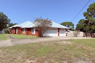 6844 Perch St, Navarre, FL 32566 - Photo 7