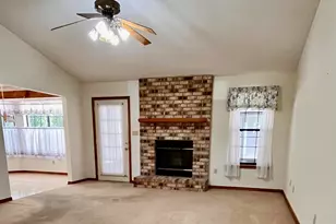 7416 St James Pl, Pensacola, FL 32506 - Photo 5