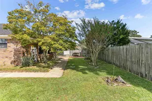 2369 Amelia Ln, Pensacola, FL 32526 - Photo 5