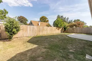 1954 Mooring Dr, Navarre, FL 32566 - Photo 5