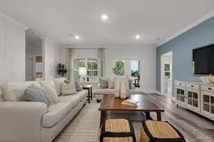 7604 Piper Cir, Milton, FL 32583 - Photo 11