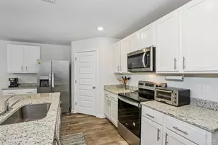 3982 Whitetail Ln, Pensacola, FL 32526 - Photo 17