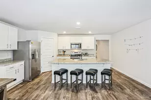 3982 Whitetail Ln, Pensacola, FL 32526 - Photo 5