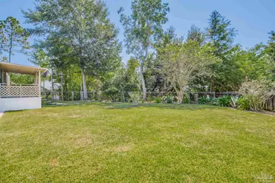 205 Bridge City Dr, Pensacola, FL 32506 - Photo 9