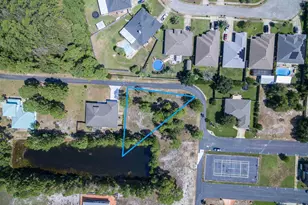 1717 E Smugglers Cove Dr, Gulf Breeze, FL 32563 - Photo 7