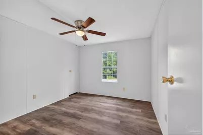 3801 Legend Creek Dr, Pace, FL 32571 - Photo 15