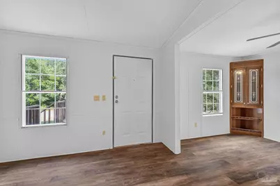 3801 Legend Creek Dr, Pace, FL 32571 - Photo 5