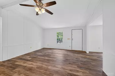 3801 Legend Creek Dr, Pace, FL 32571 - Photo 9