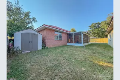 6902 Hanover Ct, Milton, FL 32570 - Photo 33