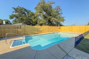 6902 Hanover Ct, Milton, FL 32570 - Photo 31