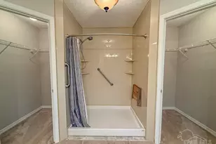 6902 Hanover Ct, Milton, FL 32570 - Photo 19