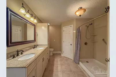 6902 Hanover Ct, Milton, FL 32570 - Photo 19