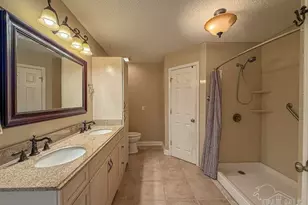 6902 Hanover Ct, Milton, FL 32570 - Photo 19