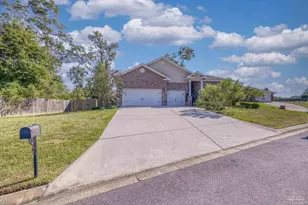705 Hesed Ct, Cantonment, FL 32533 - Photo 3