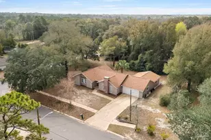 6901 Falcon Dr, Pensacola, FL 32526 - Photo 39