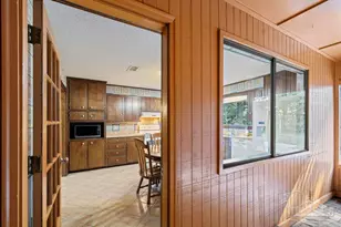 6901 Falcon Dr, Pensacola, FL 32526 - Photo 13