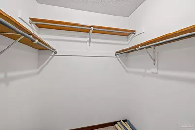 6901 Falcon Dr, Pensacola, FL 32526 - Photo 27