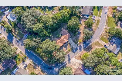 6901 Falcon Dr, Pensacola, FL 32526 - Photo 41