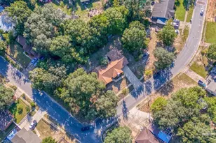 6901 Falcon Dr, Pensacola, FL 32526 - Photo 41