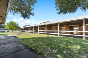 1911 Mathison Rd, Cantonment, FL 32533 - Photo 9